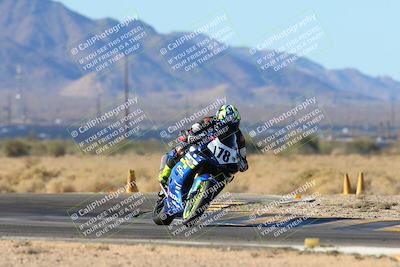 media/Jan-12-2025-CVMA (Sun) [[be1d2b16e3]]/Race 2-Supersport Middleweight/